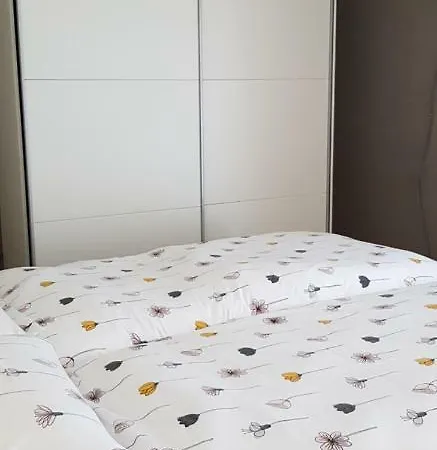 Elite 1 Apartment *